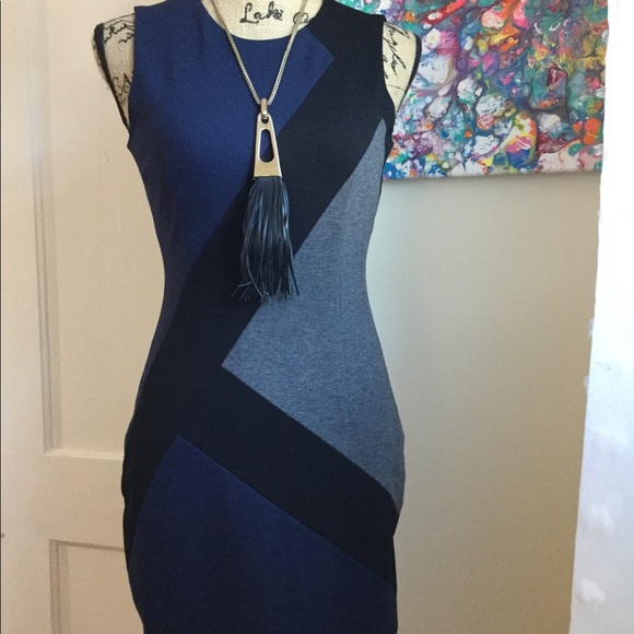 White House Black Market Sz0 Sleeveless Form - Picture 2 of 13